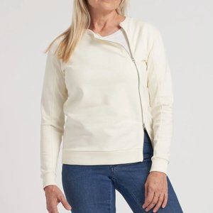 Ivory Meridian Zip M 18/20 Universal Standard EUC